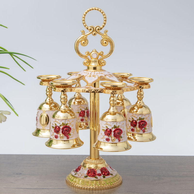 Luxury Gift Set - Nordisches Luxus-Glas-Kelch-Geschenkset, Hängender Stielglashalter & Metallfigur,